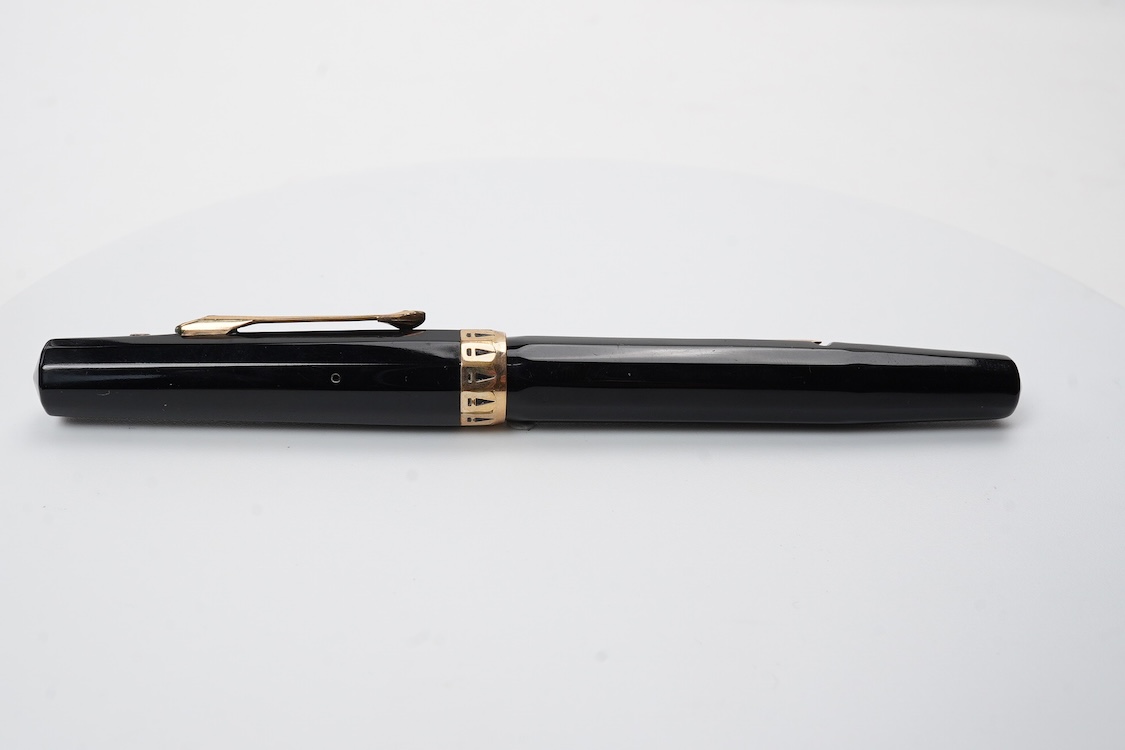 A Wahl Eversharp large size Doric with 14ct. gold nib